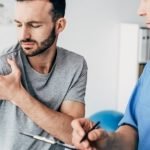 Épaule et ostéopathie : soulagement des douleurs et mobilité